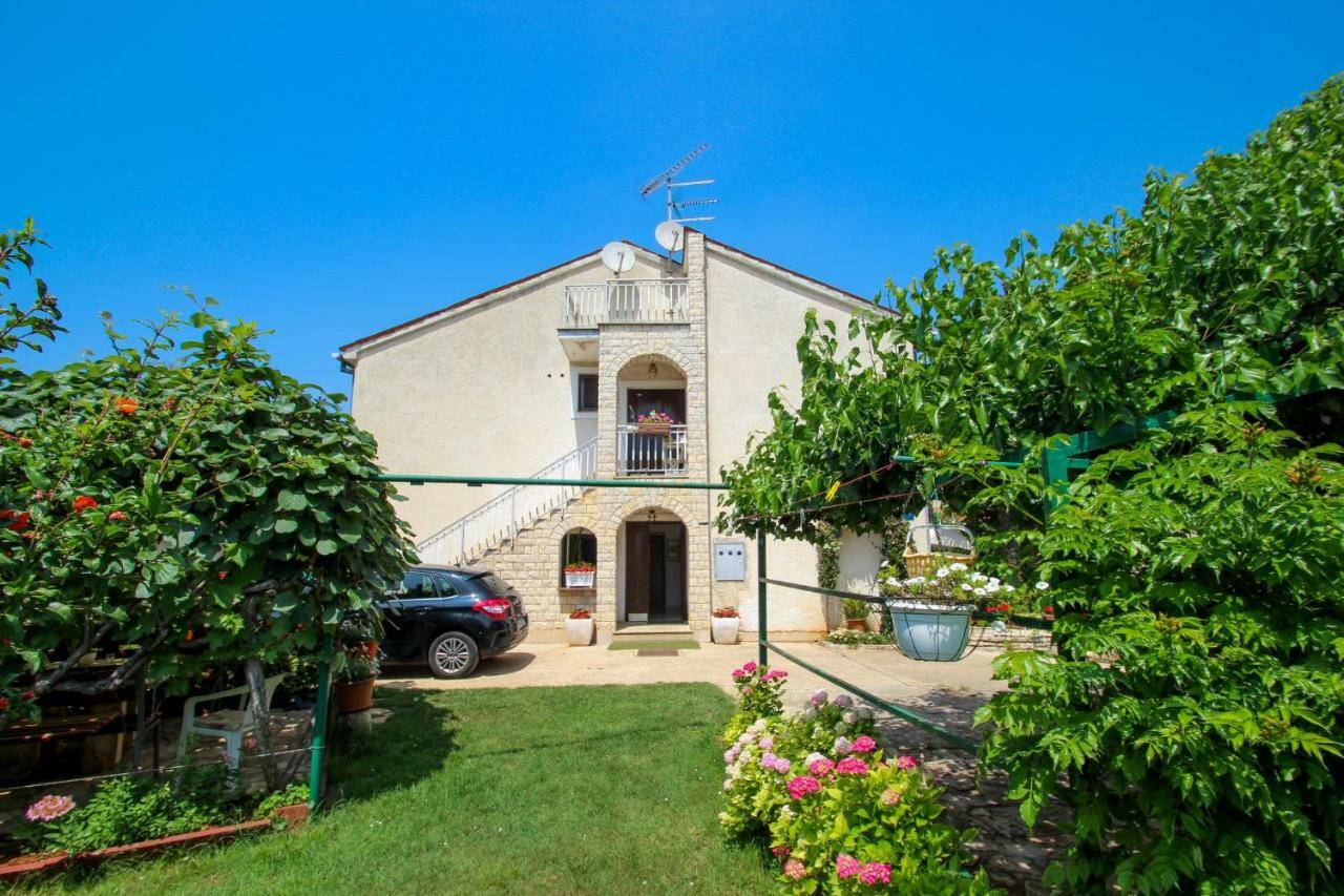 Nerina * Novigrad Istria